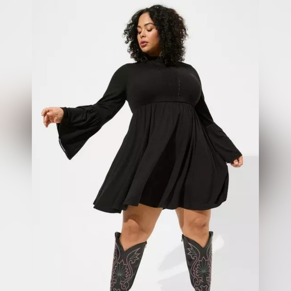 Torrid Mini Jersey Mock Neck Skater Dress Deep Black Long Bell Sleeve Size 2X - Picture 1 of 16